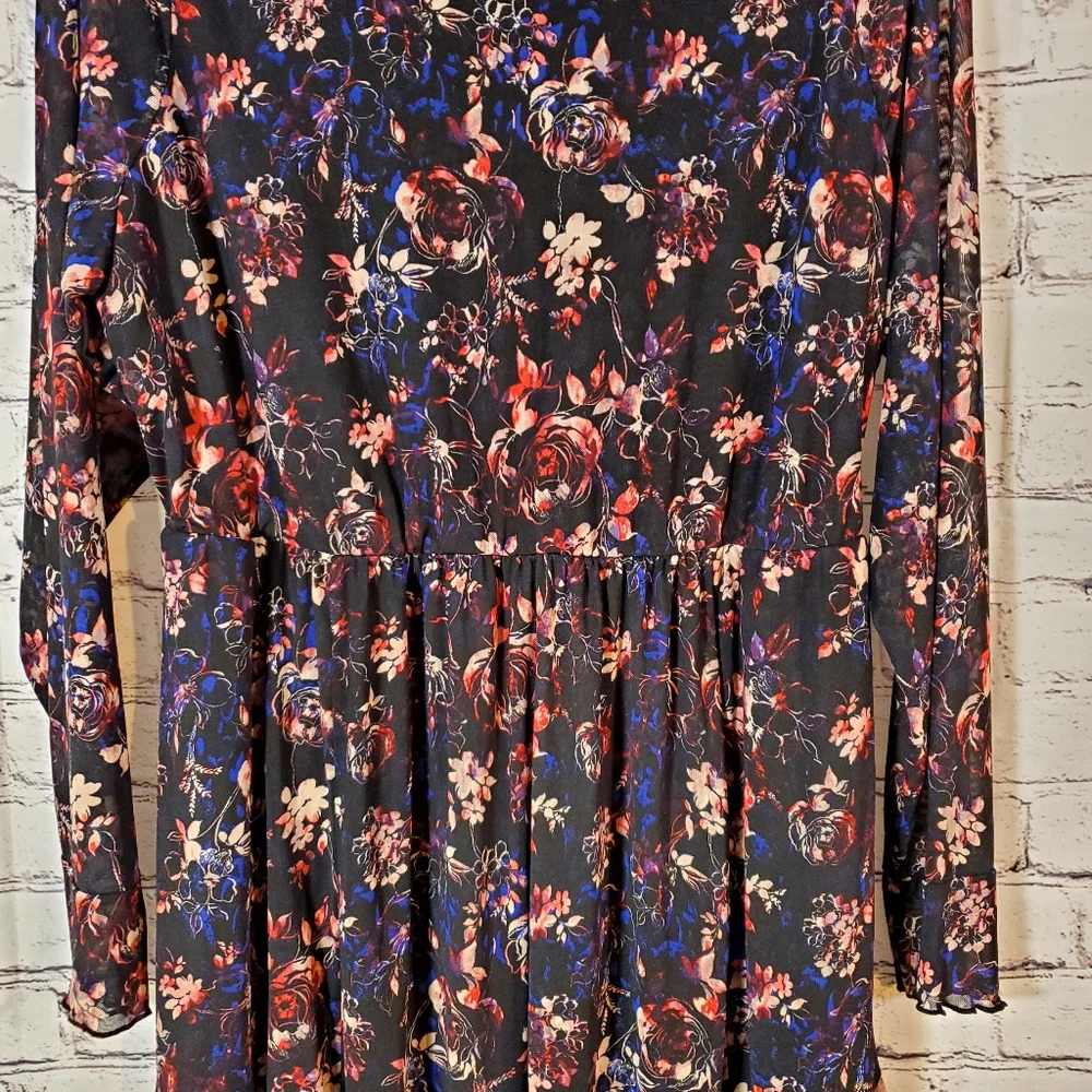 Torrid Mesh Floral Black Dress Scallop Trim Sleeves Size 2 18/20 - Picture 3 of 14